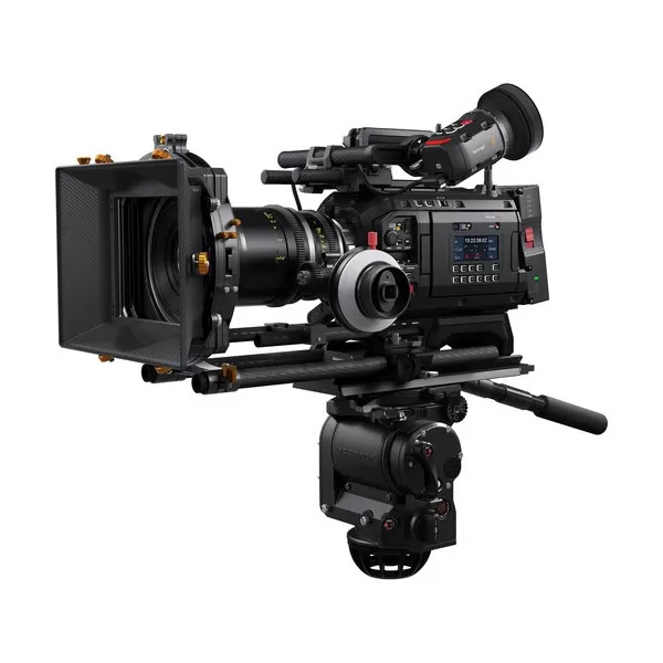 URSA.webp Blackmagic Design URSA Cine 12K – Body - Imagen 1